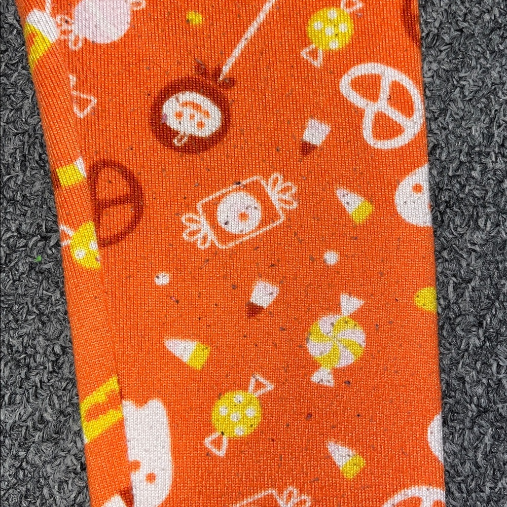Cat & Jack Halloween Pajama Set - Picture 7 of 9